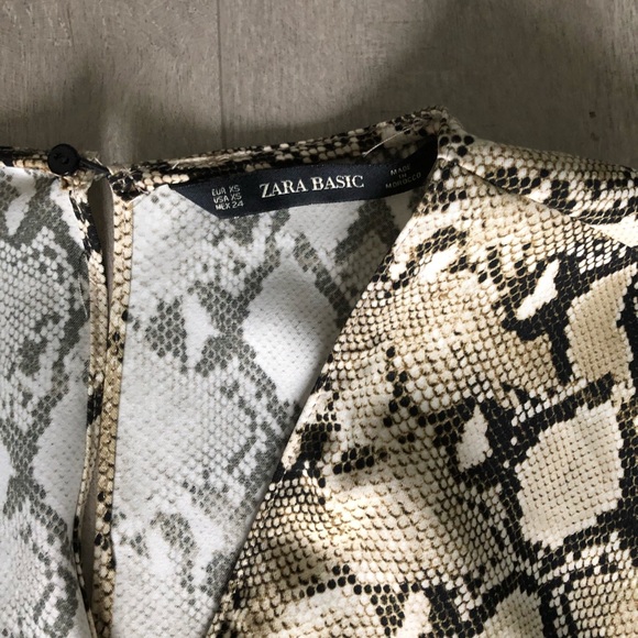 Zara snakeskin jumpsuit pant with ties - Picture 2 of 3